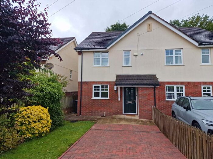 3 Bedroom Semi-Detached House To Rent In Glyn Y Marl Road, Llandudno Junction, LL31