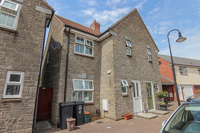 3 Bedroom Semi-Detached House For Sale In Riverside Close, St. Georges, BS22