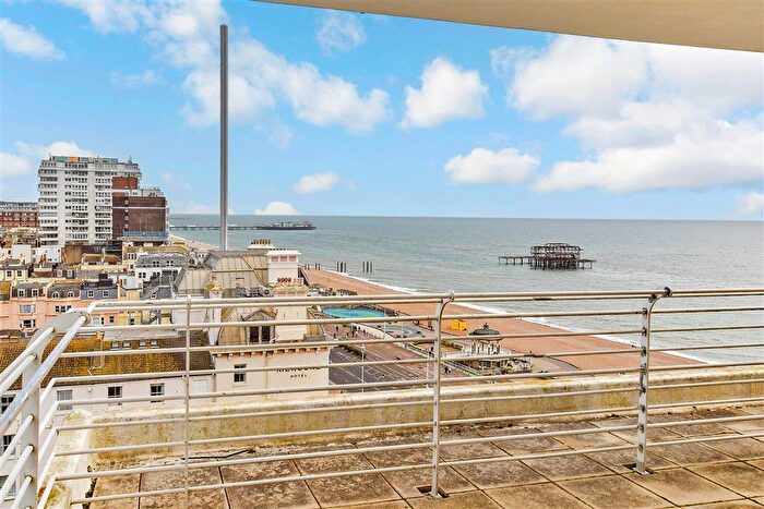 3 Bedroom Flat For Sale In Kings Road, Brighton, East Sussex, BN1