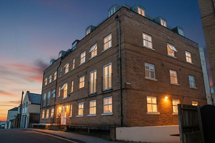 Studio To Rent In Howard Place, Brighton, BN1