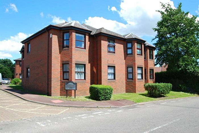 2 Bedroom Apartment To Rent In Parkgate, Burnham, Buckinghamshire, SL1