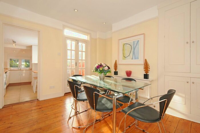 2 Bedroom Terraced House To Rent In Observatory Street, Oxford, OX2