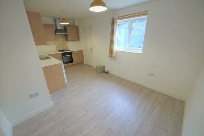 1 Bedroom Apartment To Rent In High Street, Ongar, CM5