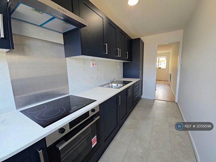 1 Bedroom Maisonette To Rent In Timberlands, Crawley, RH11