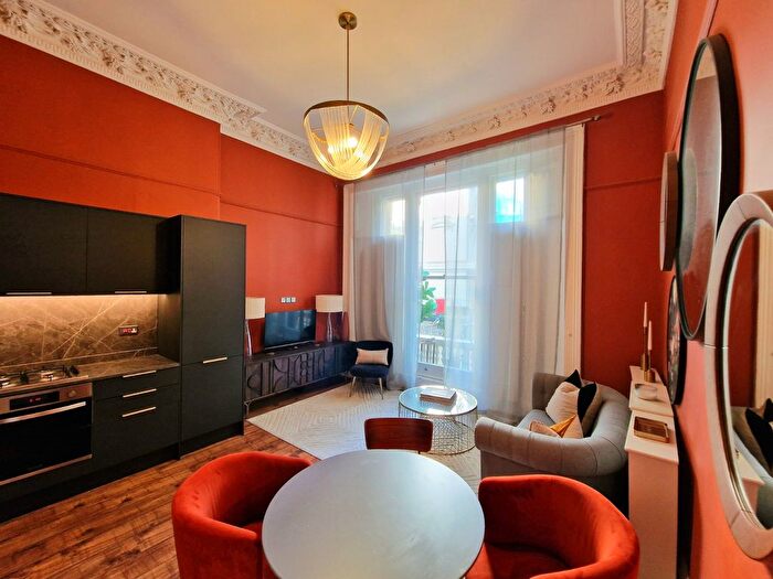 1 Bedroom Flat To Rent In Leinster Gardens, London, W2