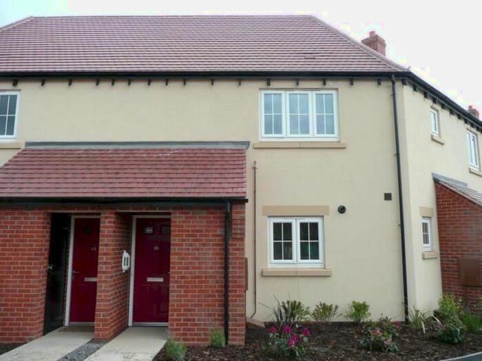 2 Bedroom Maisonette To Rent In Hope Way, Church Gresley, Swadlincote, DE11