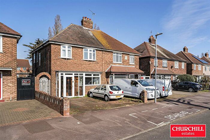 3 Bedroom Semi Detached House For Sale In Valentines Way, Romford, RM7