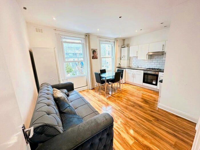 4 Bedroom Flat To Rent In Flaxman Road, London, SE5