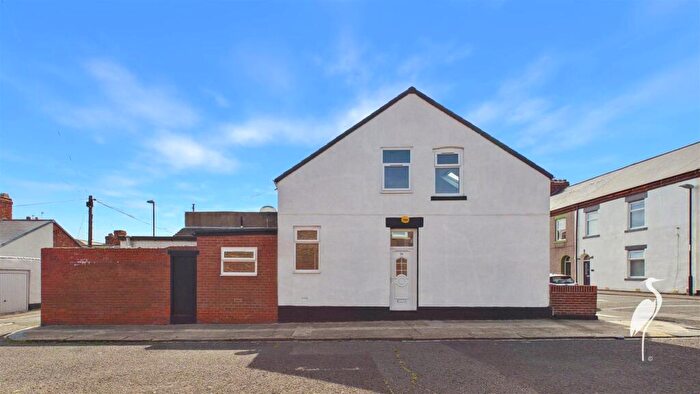 2 Bedroom Terraced House For Sale In Cardwell Street, Roker, Sunderland, SR6