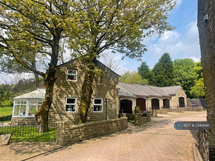 3 Bedroom Detached House To Rent In Long House, Dobcross, Oldham, OL3