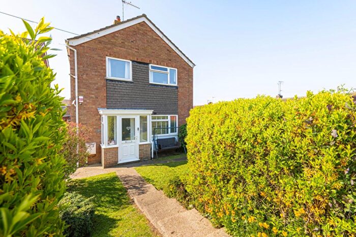 3 Bedroom Detached House For Sale In Field Lane, Kessingland, NR33