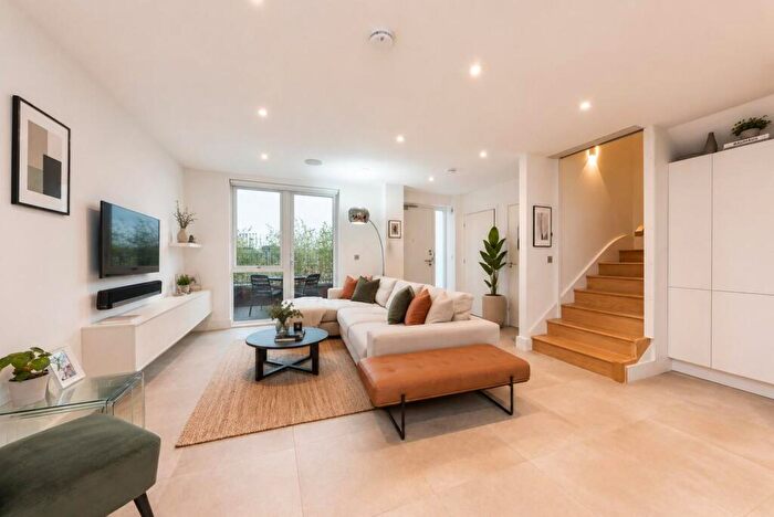 2 Bedroom Penthouse To Rent In Wadeson Street, Bethnal Green, London, E2