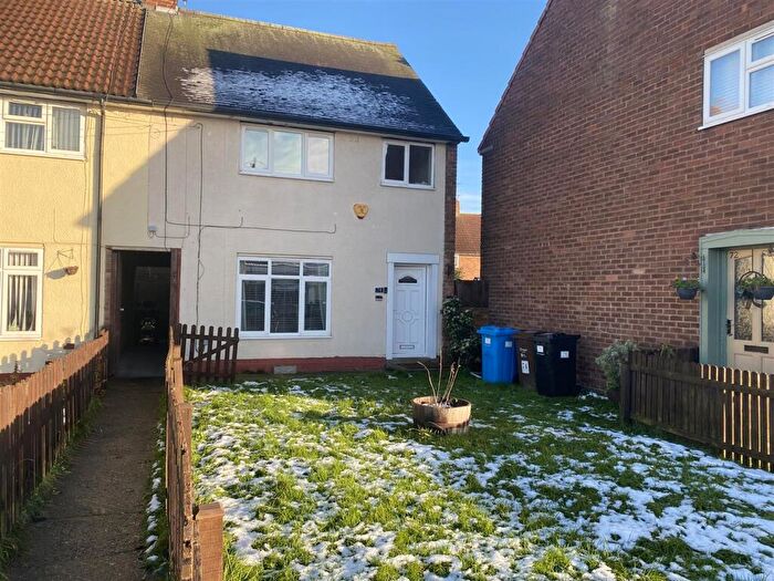 3 Bedroom House To Rent In Douglas Road, Hull, HU8