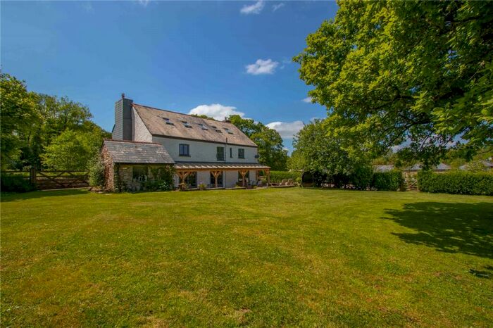 6 Bedroom Detached House For Sale In Launceston, Cornwall, PL15