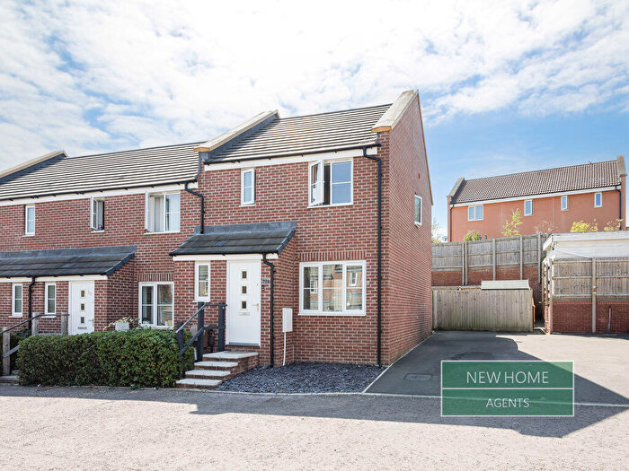 3 Bedroom End Of Terrace House For Sale In Newent Road, Cheltenham, GL52