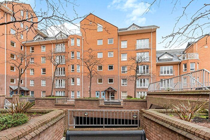 1 Bedroom Flat For Sale In Homer Drive, London, E14