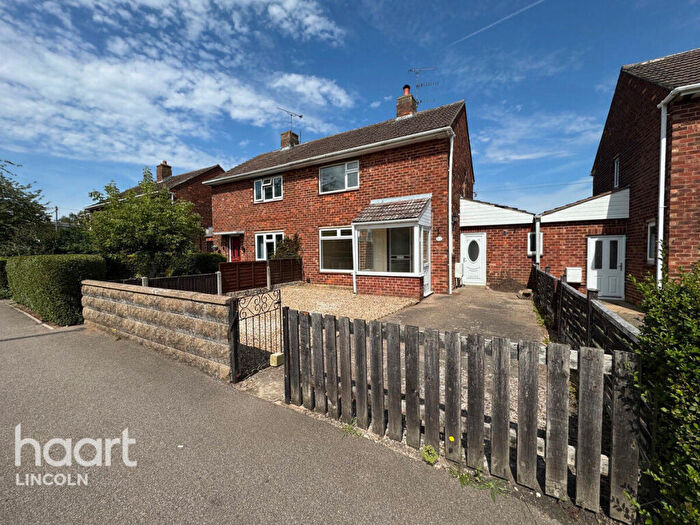 2 Bedroom Semi Detached House To Rent In Laughton Way, Lincoln, LN2