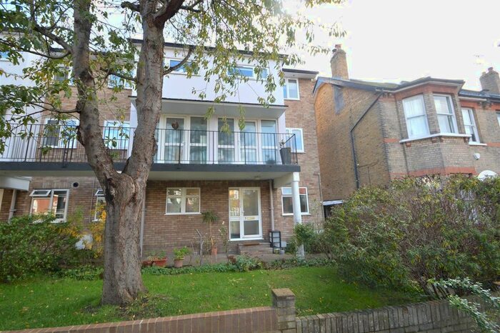 2 Bedroom Maisonette To Rent In Manor Court, Manorgate Road, Norbiton, Kingston Upon Thames, KT2