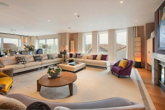 4 Bedroom Flat To Rent In Hollandgreen Place, London, W8