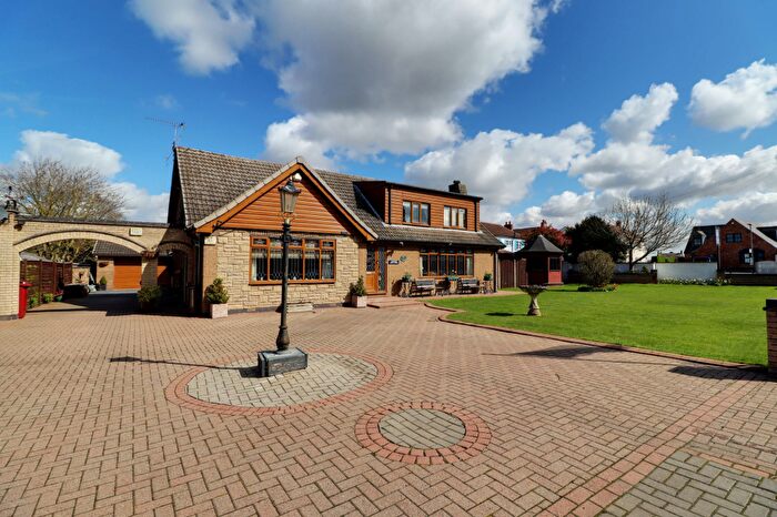 5 Bedroom Detached Bungalow For Sale In West Street, West Butterwick, DN17