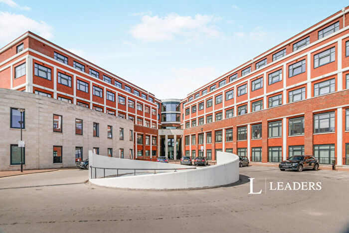 2 Bedroom Apartment To Rent In Syward Place, Chertsey, KT16