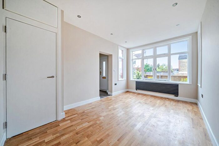 Property To Rent In Beauchamp Road, Crystal Palace, London, SE19