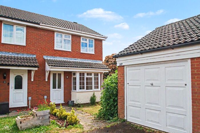 3 Bedroom Semi-Detached House To Rent In Thirlmere, Huntingdon, Cambridgeshire, PE29