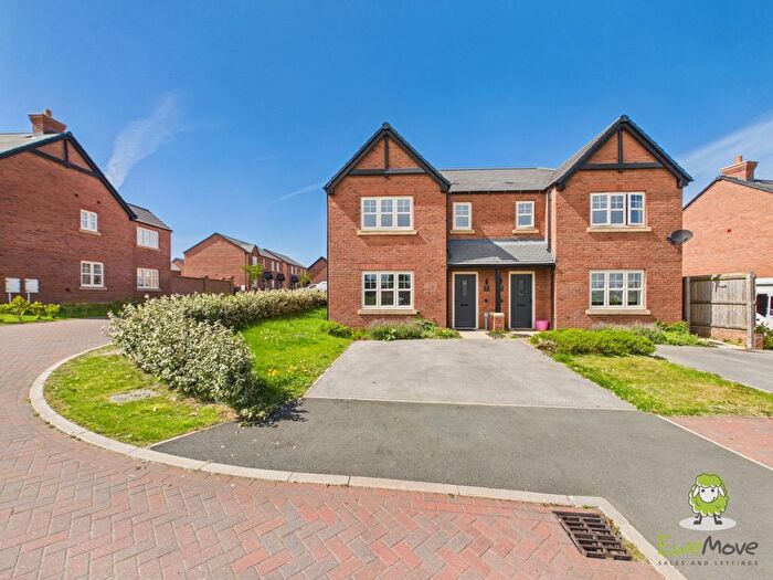 3 Bedroom Semi-Detached House For Sale In Withins Close, Malpas, Cheshire, SY14