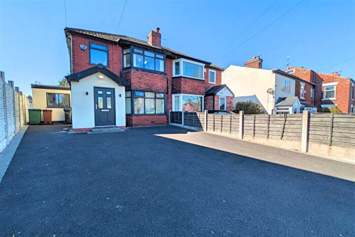 3 Bedroom Semi-Detached House To Rent In George Lane, Bredbury, Stockport, SK6