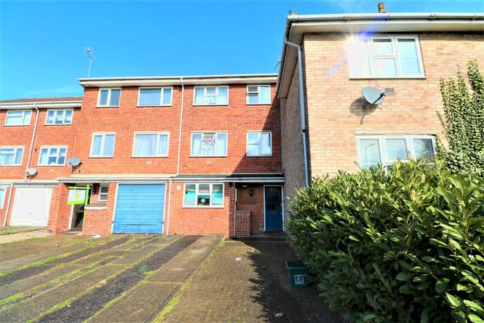 5 Bedroom Terraced House To Rent In Avon Way A, Colchester, CO4