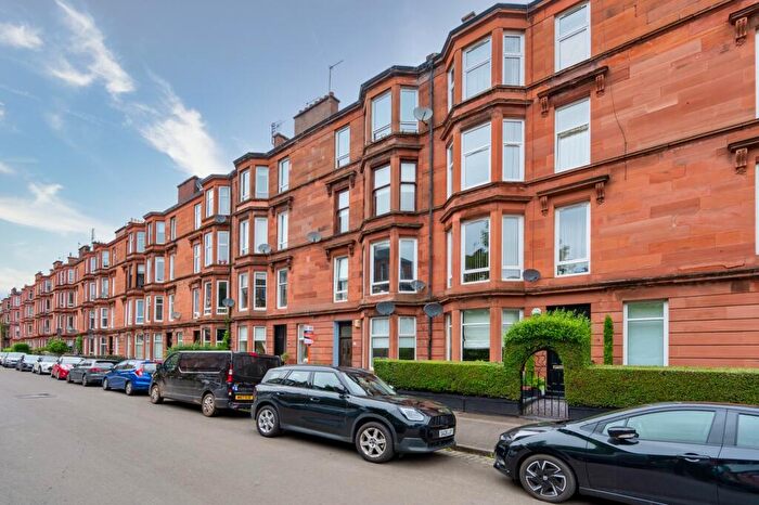 1 Bedroom Flat To Rent In Waverley Gardens, Flat -, Shawlands, Glasgow, G41