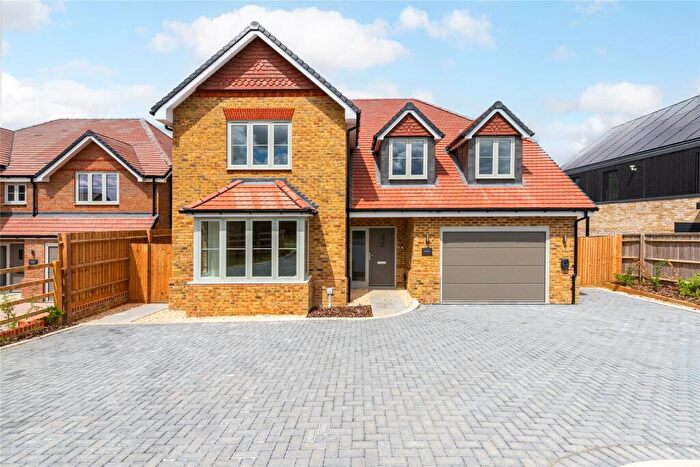4 Bedroom Detached House For Sale In Westfield Road, Long Crendon, Aylesbury, Buckinghamshire, HP18