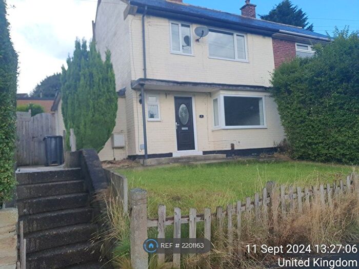 3 Bedroom Semi-Detached House To Rent In Bracken Bank Avenue, Keighley, BD22