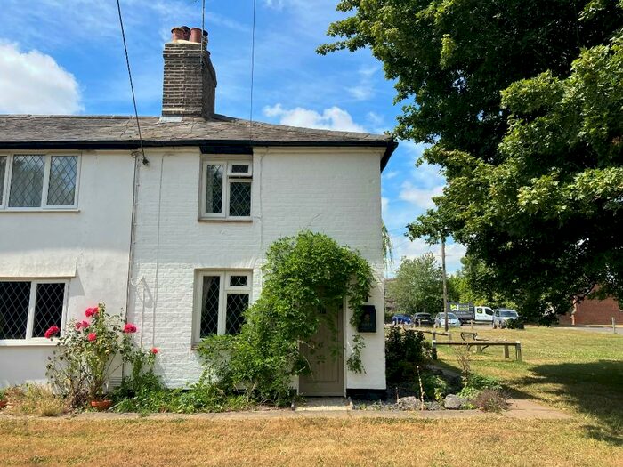 1 Bedroom End Of Terrace House To Rent In The Green, Jockey End, Gaddesden Row, HP2