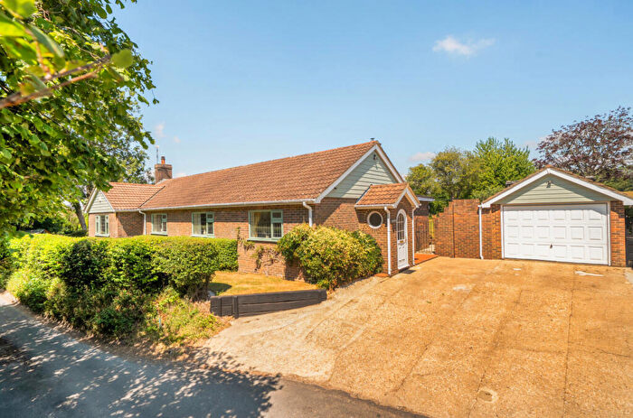 3 Bedroom Bungalow For Sale In Hurdle Cottage, Soames Lane, Ropley, Alresford, SO24