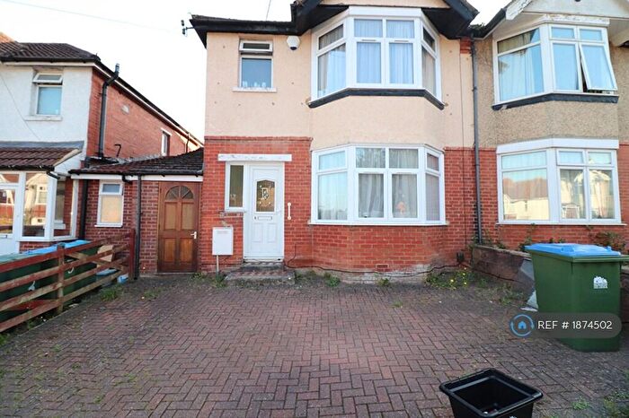 5 Bedroom Semi Detached House To Rent In Granby Grove, Southampton, SO17
