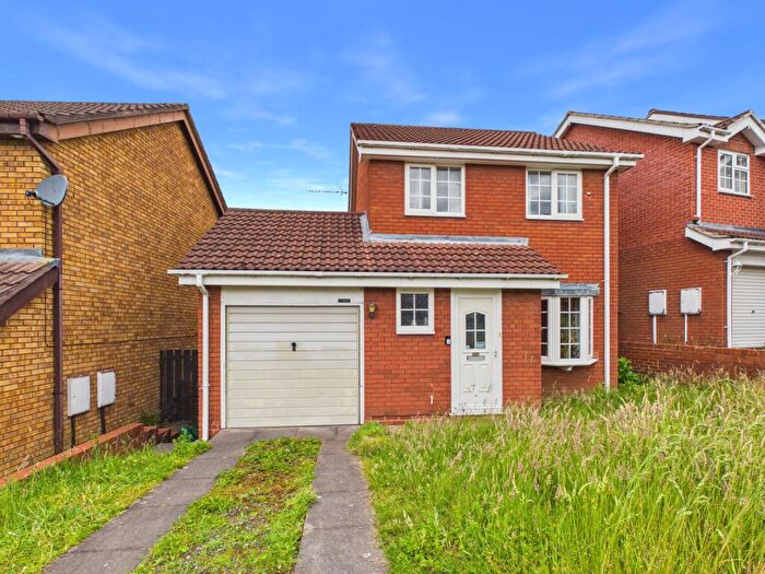 3 Bedroom Detached House For Sale In Silverburn Drive, Oakwood, DE21