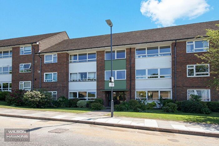 2 Bedroom Flat For Sale In Byron Hill Road, Harrow On The Hill, HA2