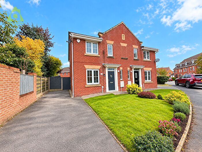 3 Bedroom Semi Detached House For Sale In Netherwood Way, Westhoughton, BL5