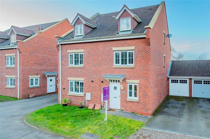 3 Bedroom Semi-Detached House For Sale In Highlander Drive, Donnington, Telford, Shropshire, TF2