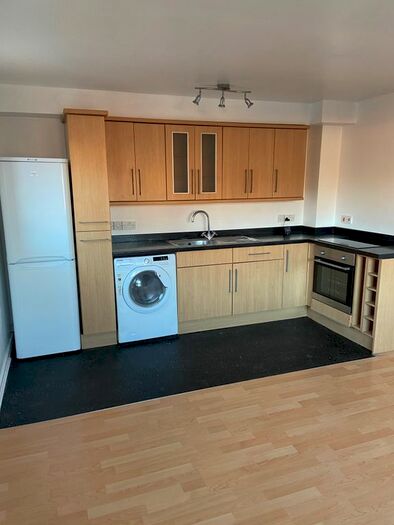 1 Bedroom Flat To Rent In Old Port Close, Tipton, Dudley, DY4