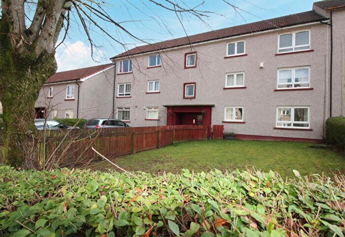 2 Bedroom Flat For Sale In E Aurs Crescent, Barrhead, Glasgow, G78