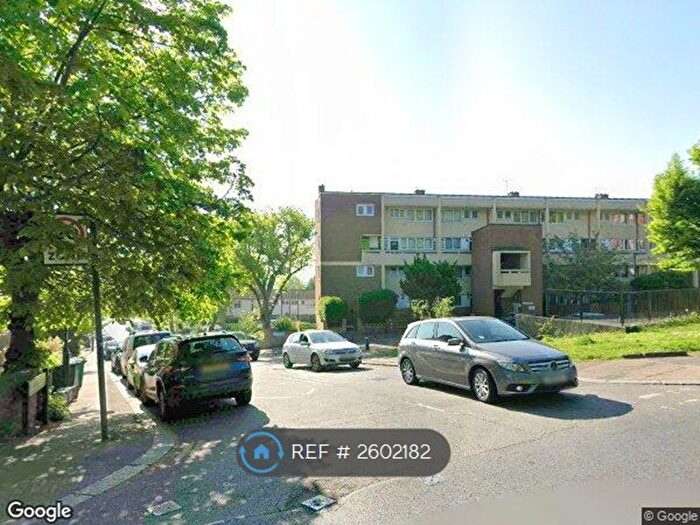 3 Bedroom Flat To Rent In London, London, SE23