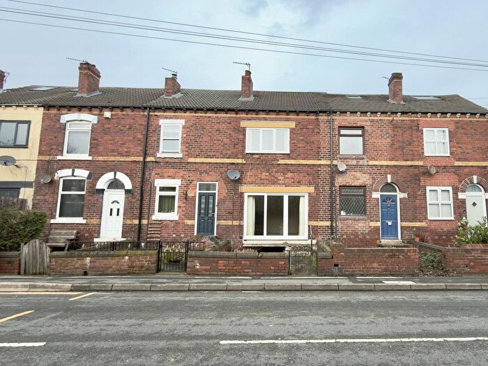 2 Bedroom Terraced House For Sale In Station Road, Allerton Bywater, Castleford, WF10
