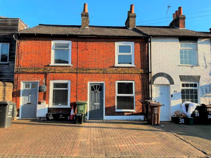 2 Bedroom Terraced House To Rent In Lattimore Road, St. Albans AL1
