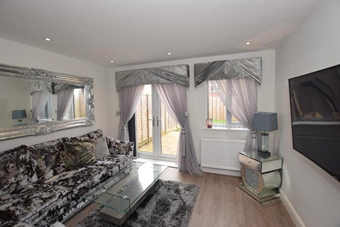 3 Bedroom Terraced House For Sale In Albion Street, Wallasey, CH45