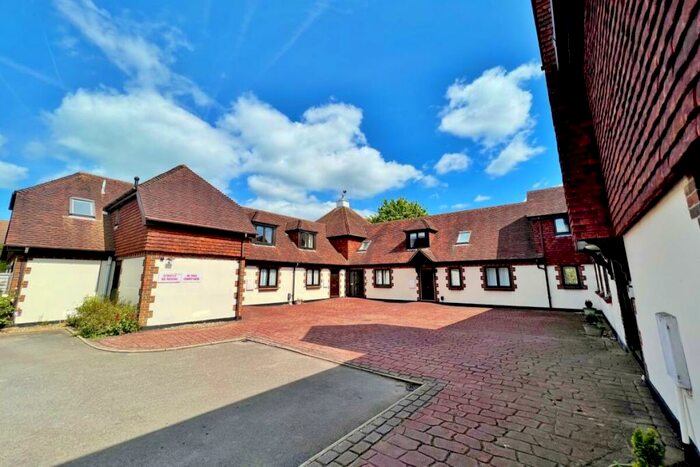 1 Bedroom Flat To Rent In Priors Acre, Boxgrove, Chichester, PO18