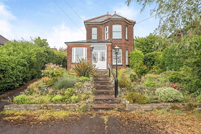 4 Bedroom Detached House For Sale In Glentrammon Road, Green Street Green, Orpington, BR6