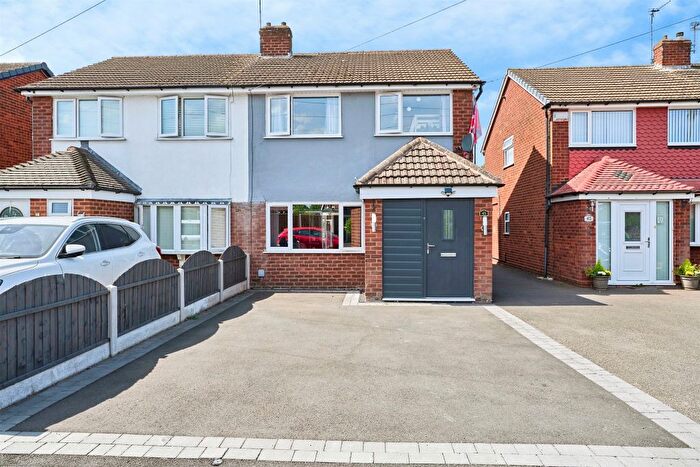 3 Bedroom Semi-Detached House For Sale In Rachael Gardens, Wednesbury, WS10