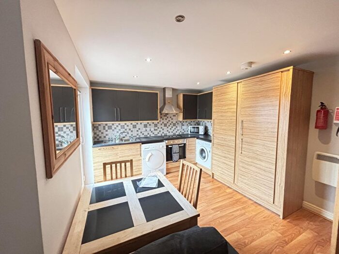 2 Bedroom Semi-Detached House To Rent In Norton House Cardigan Road, Leeds, LS6